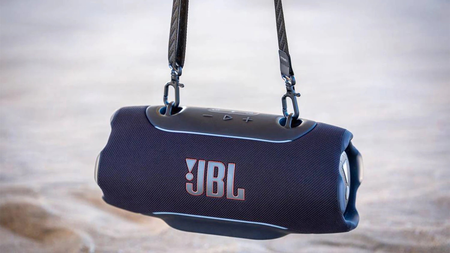 Reproduktor JBL Extreme 5 na ramenním popruhu