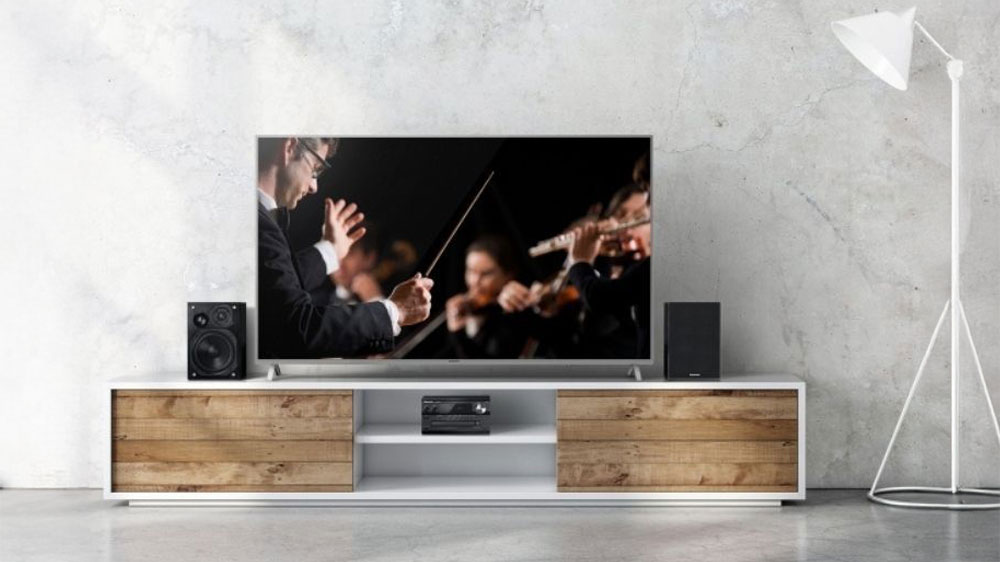 Mikrosystém Panasonic SC-PMX92EG-K černý propojený s televizí_03