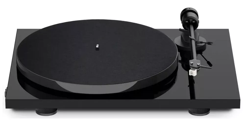 Gramof&oacute;n Pro-Ject E1 + AT3600L &ndash; HG Black_01