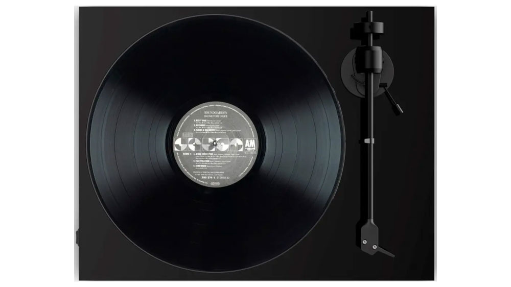 Gramofon Pro-Ject E1 + AT3600L - HG Black s vinylovou deskou_03