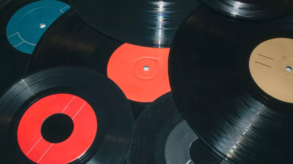 Star&eacute; vinylov&eacute; platne_04