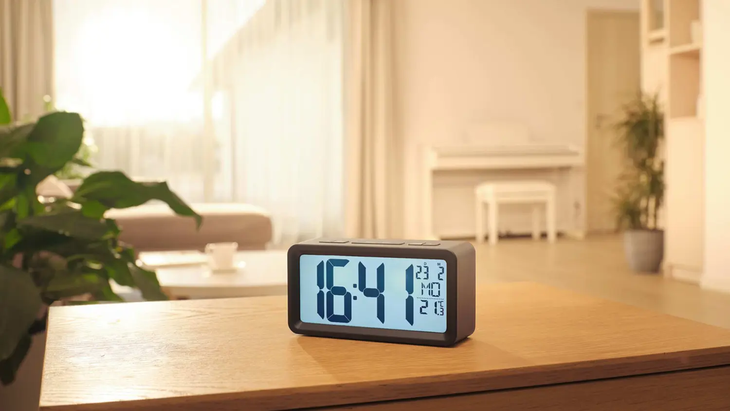 A Sencor SDC 2800 B digitális óra jól olvasható kijelzője