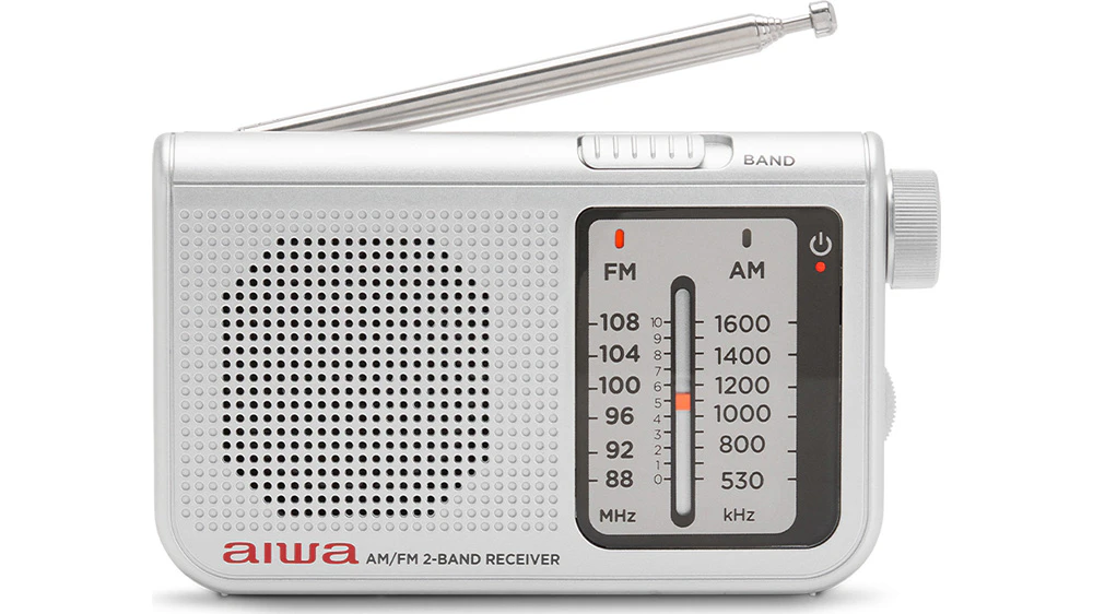 Predný pohľad na prenosné rádio AIWA RS-55/SL.