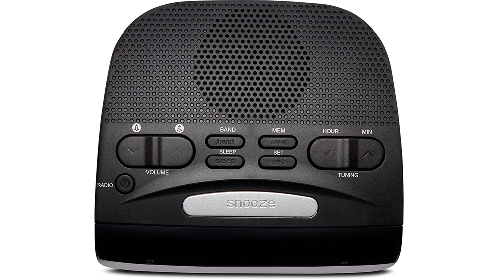 Rádiobudík Aiwa CR-15 bílý zachovávající nastavení času díky záložní baterii a poskytující kvalitní příjem rádia