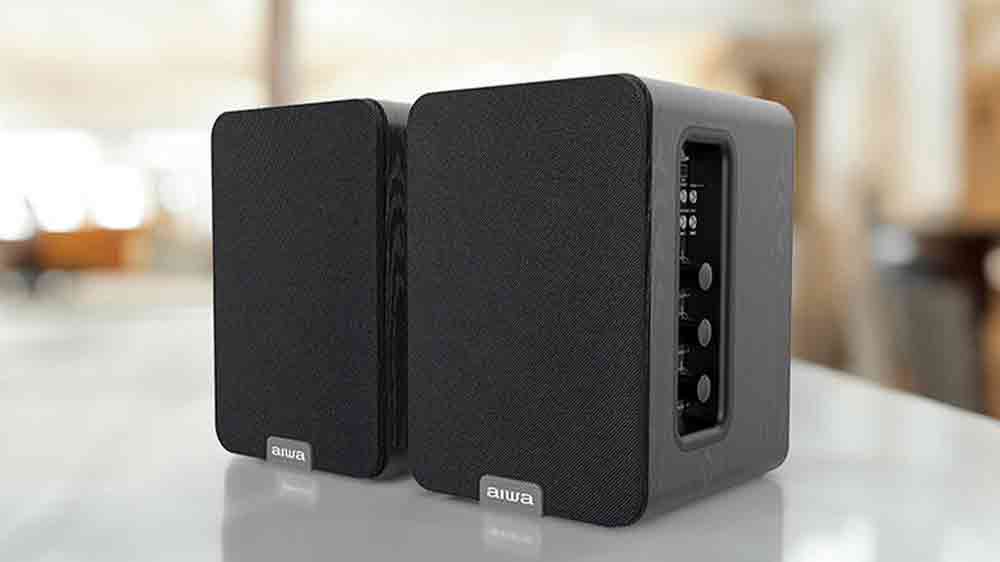 PC repro Aiwa ASP-A200BK na stole_02