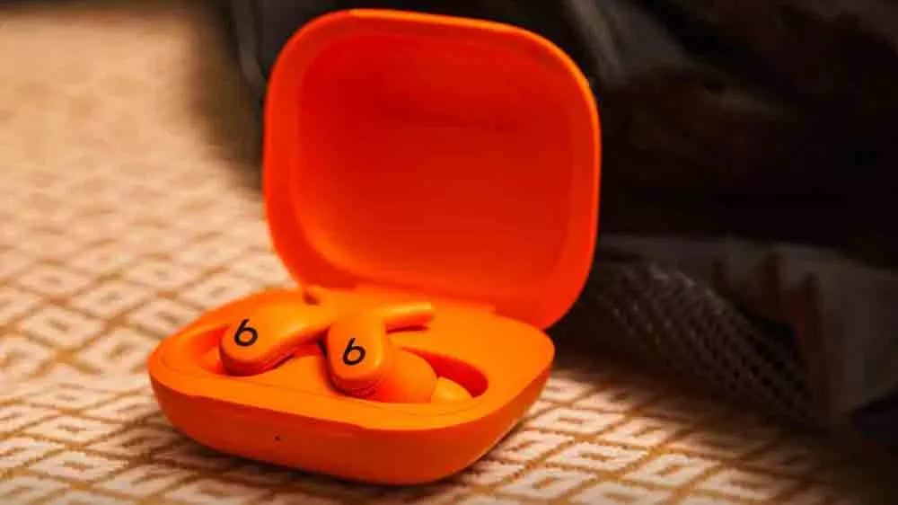 Slúchadlá Beats Powerbeats Fit v púzdre _03
