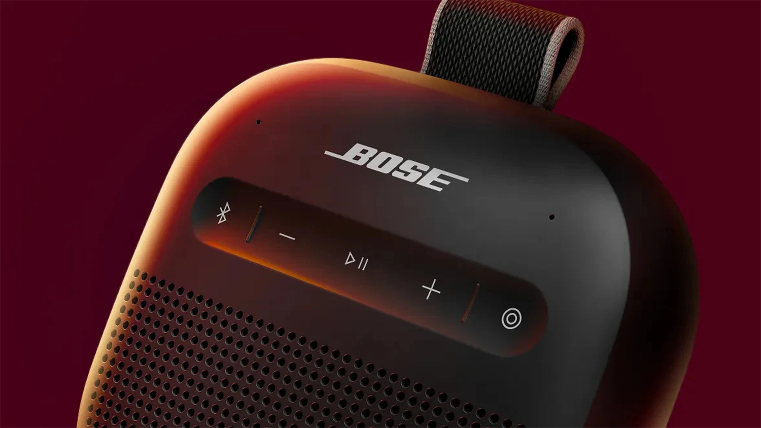 Reproduktor Bose SoundLink Micro, detail na ovl&aacute;danie