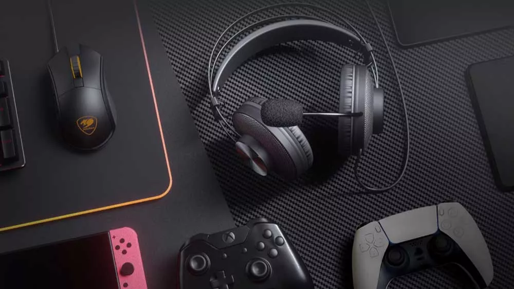Herní setup se sluchátky COUGAR Immersa Essential_03
