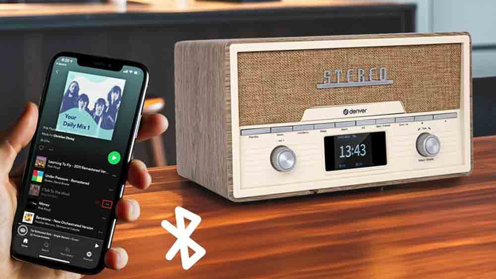 Mikrosystém Denver MDA-525LW pripojený k telefónu cez Bluetooth