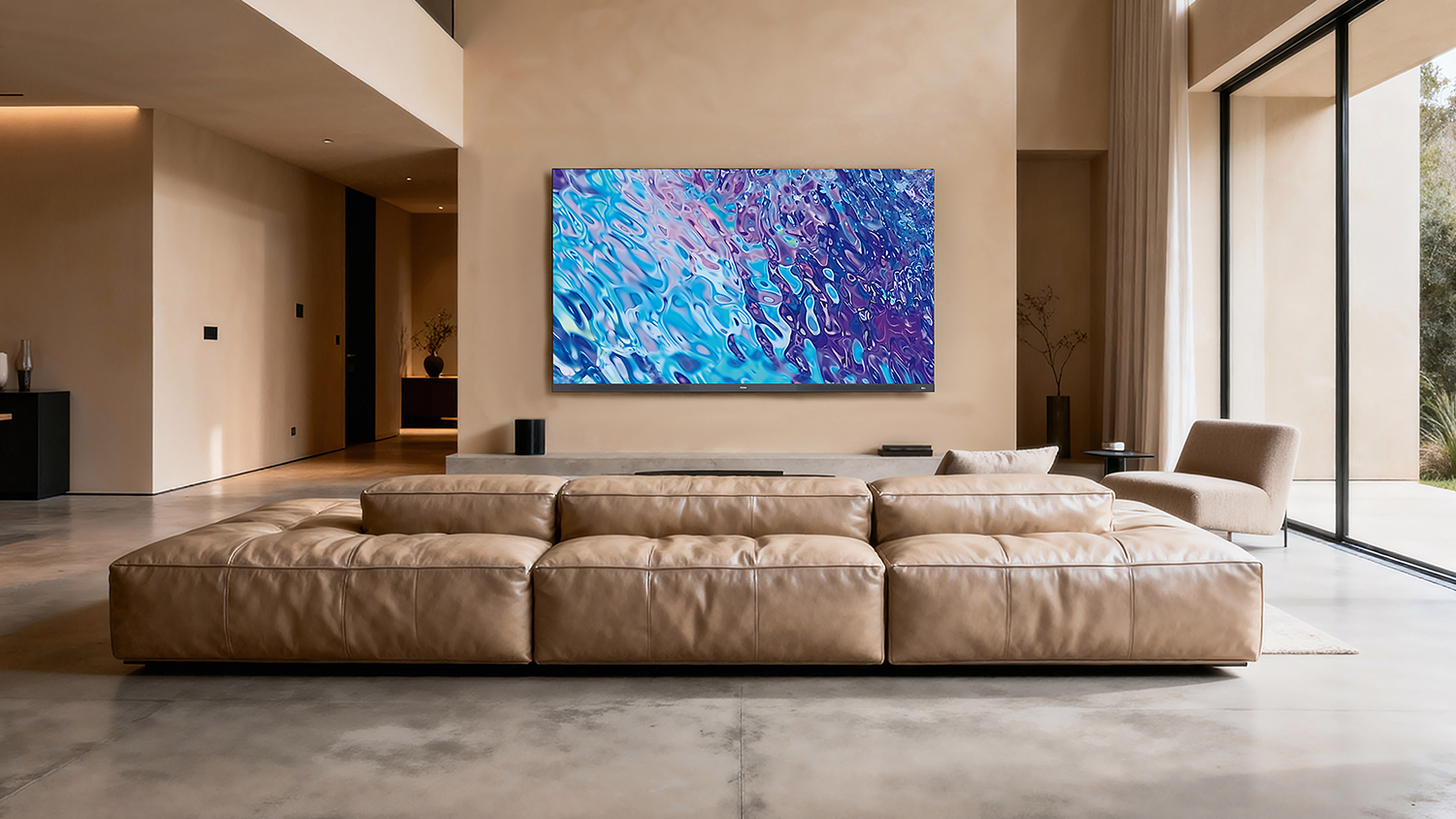Televize Haier H100M96FUX obývacím pokoji