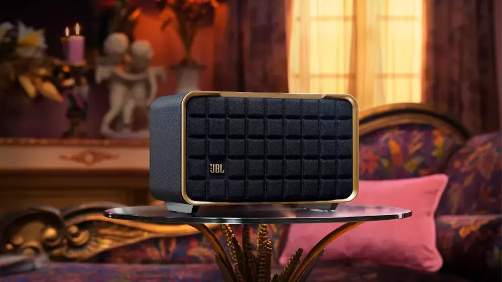 JBL Authentics 200