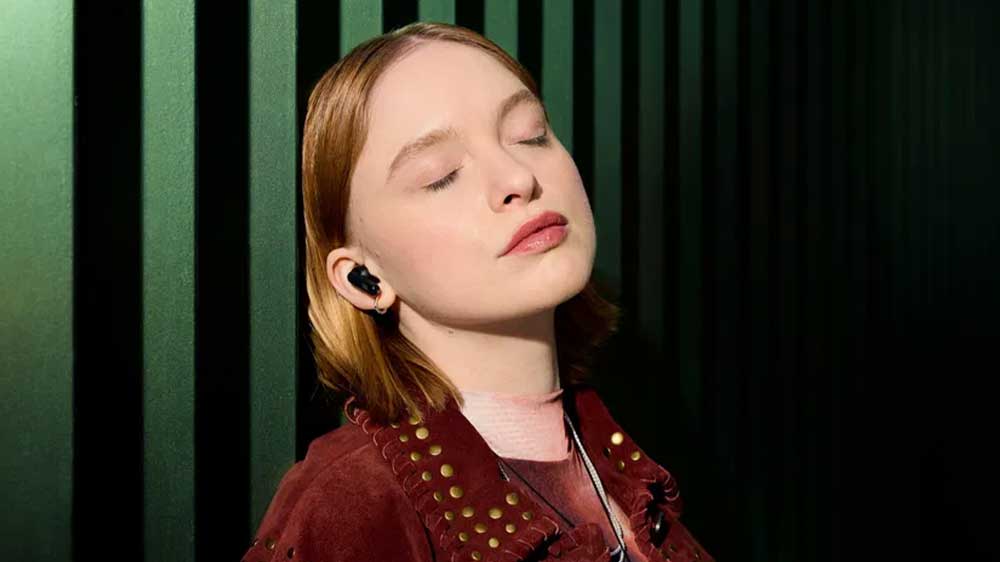 Bezdrátová sluchátka JBL Live Beam 3_03