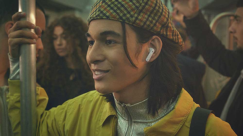 Sluchátka JBL Tune Flex 2 v uchu_02