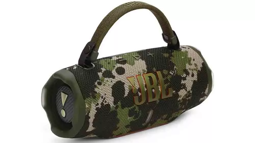 Bezdr&aacute;tov&yacute; reproduktor JBL Charge 6 Squad
