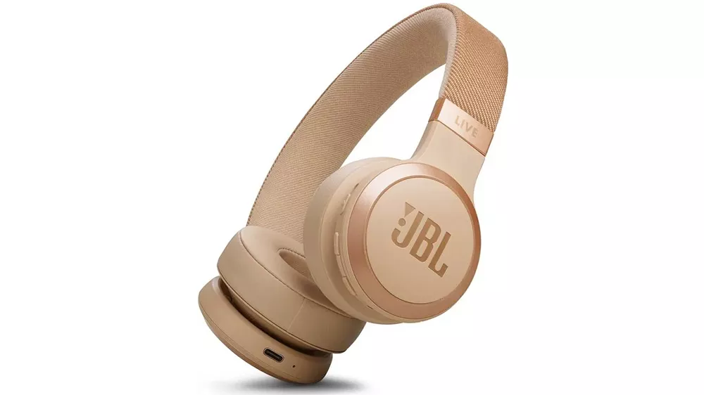 Sluch&aacute;tka JBL Live 670NC