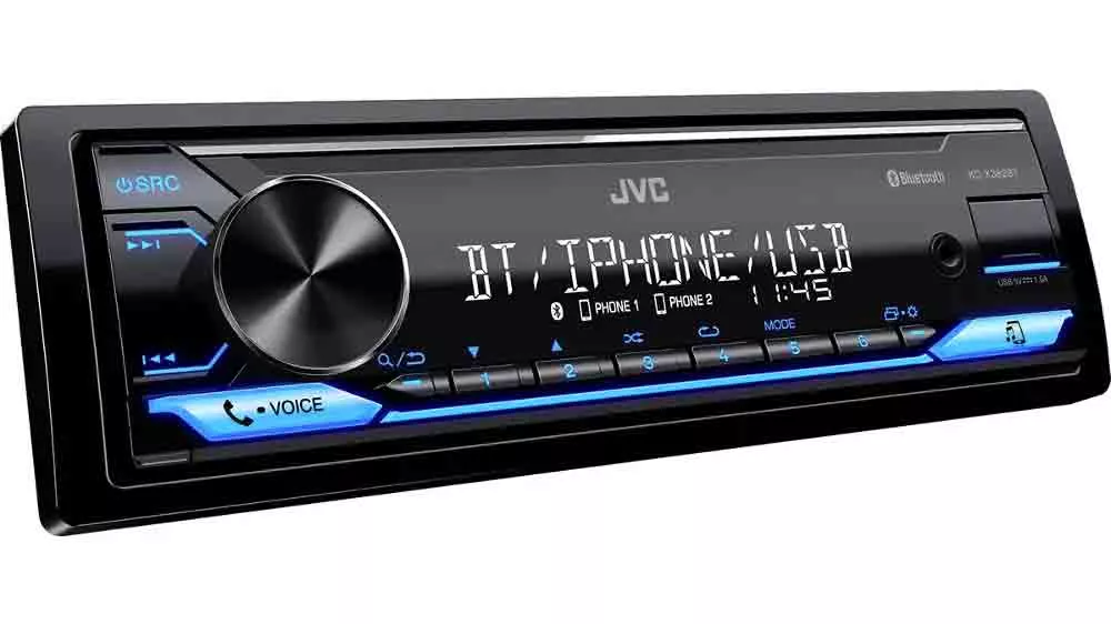 Pohled na autor&aacute;dio JVC KD-X382BT z &uacute;hlu_03
