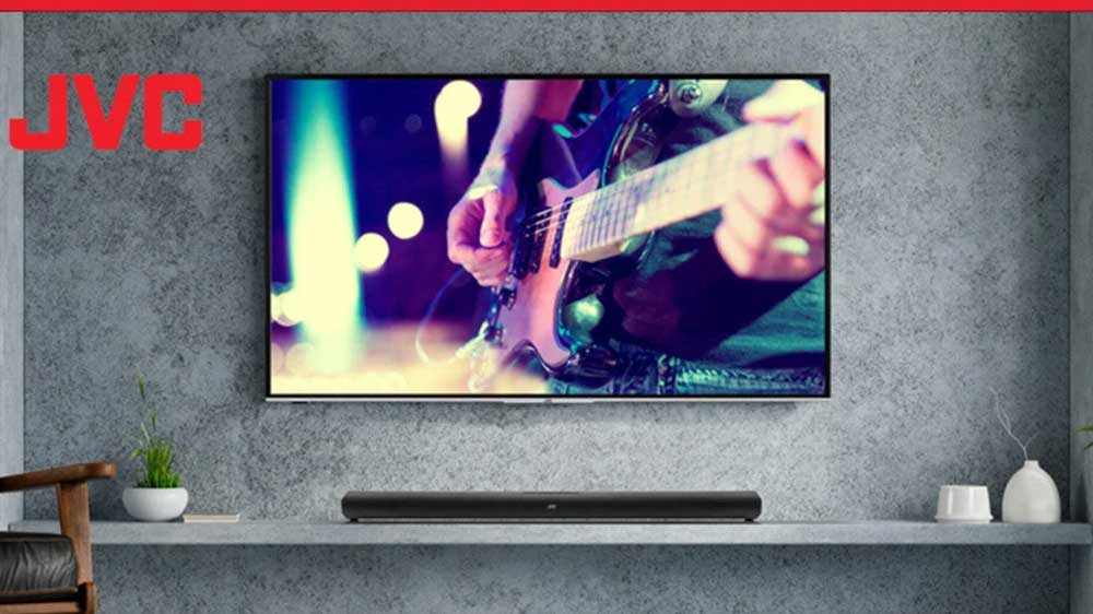 Puštěný koncert na televizi se soundbarem JVC TH-E754B_04