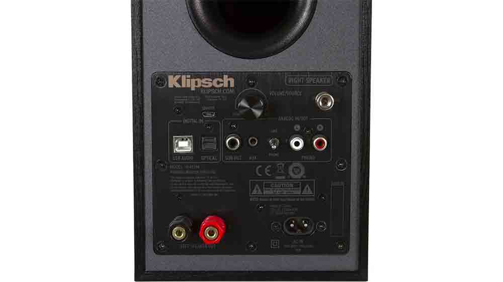 Zadn&iacute; strana reproduktorů Klispch R-41PM_05