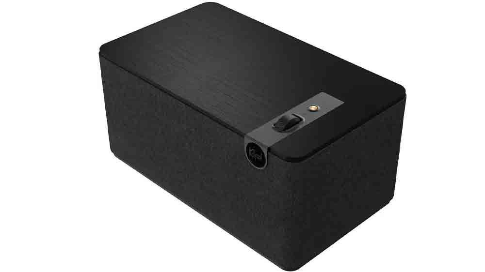 Bezdr&aacute;tov&yacute; reproduktor Klipsch The Three Plus Matt Black pohled