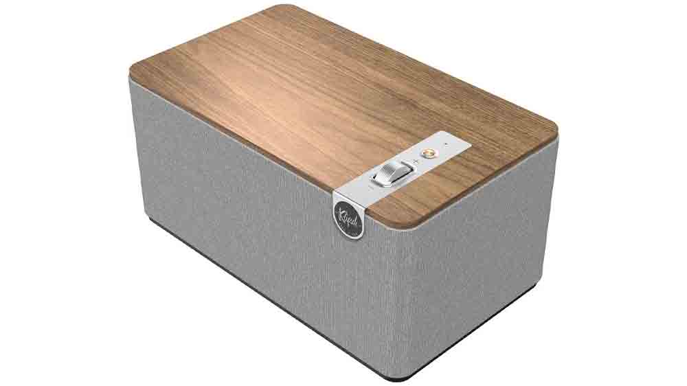 Bezdrátový reproduktor Klipsch The Three Plus Walnut pohled