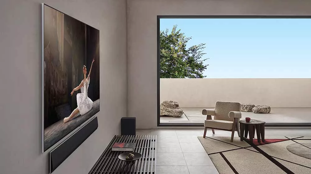 Televize LG OLED Evo OLED48G56LS v dom&aacute;cnosti_04