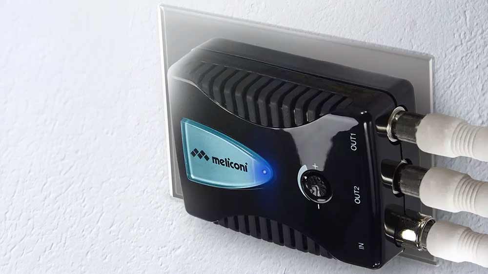 Zapojený zesilovač signálu Meliconi AMP-200 LTE_03