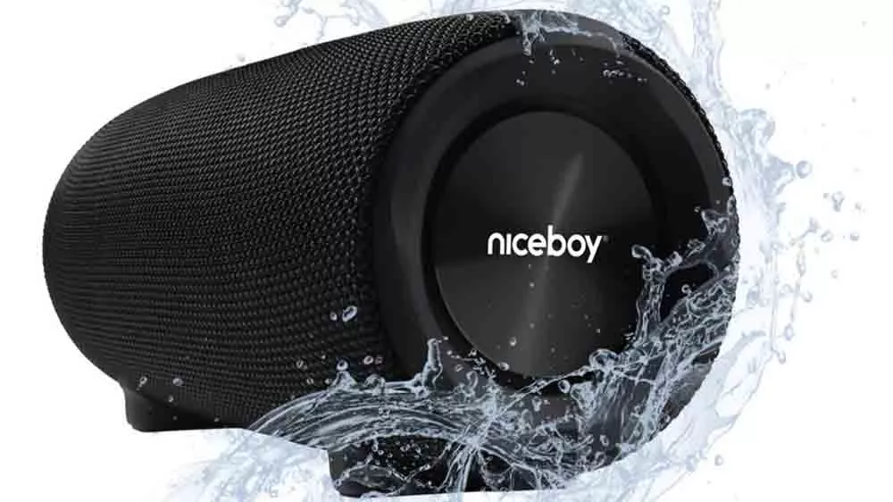 Reproduktor Niceboy Titan 4 a vizualizácia striekajúcej vody