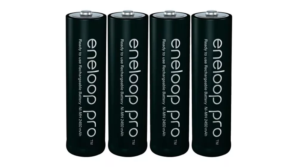 Panasonic &ndash; Eneloop PRO N HR6 AA 2500 2BP Rechargeable + AA/AAA Case