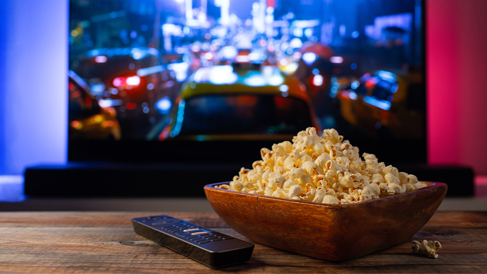 Popcorn před tv se soundbarem PHILIPS 2.1 TAB5309_02