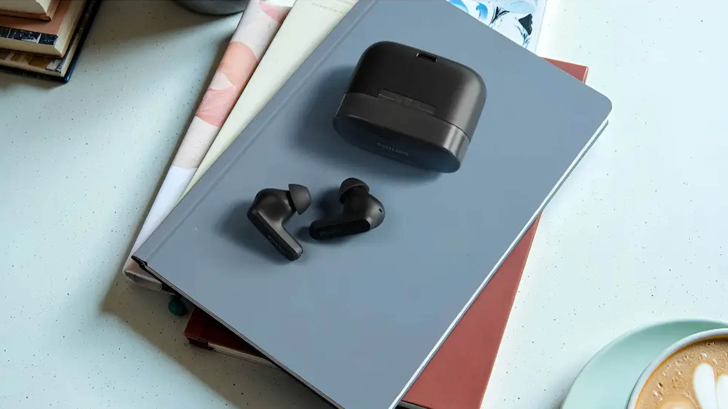 Bezdrôtové slúchadlá Philips TAT2000BK/00 na zošitoch