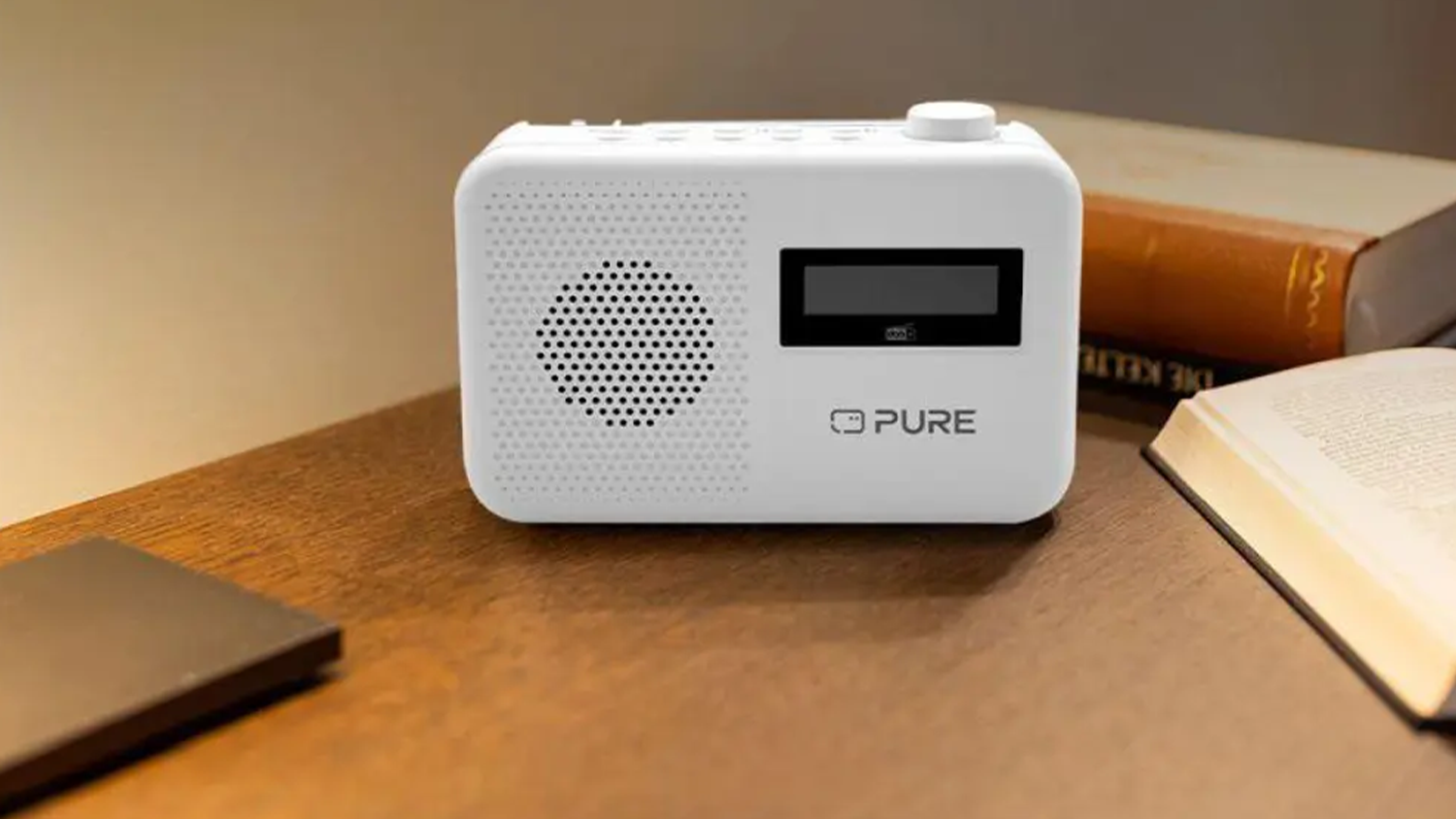 Rádio Pure Acoustics Elan One2 biele v interiéri