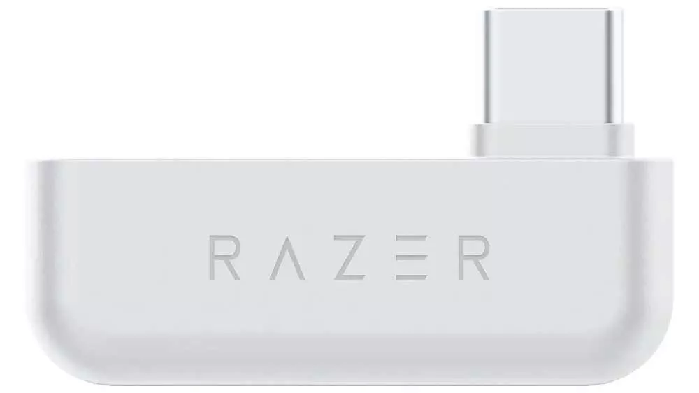 Nabíjanie USB-C herných slúchadiel Razer Barracuda Quartz_03