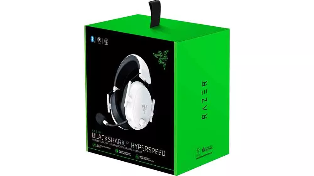 Herní sluchátka Razer BlackShark V2 HyperSpeed White Edition balení_04