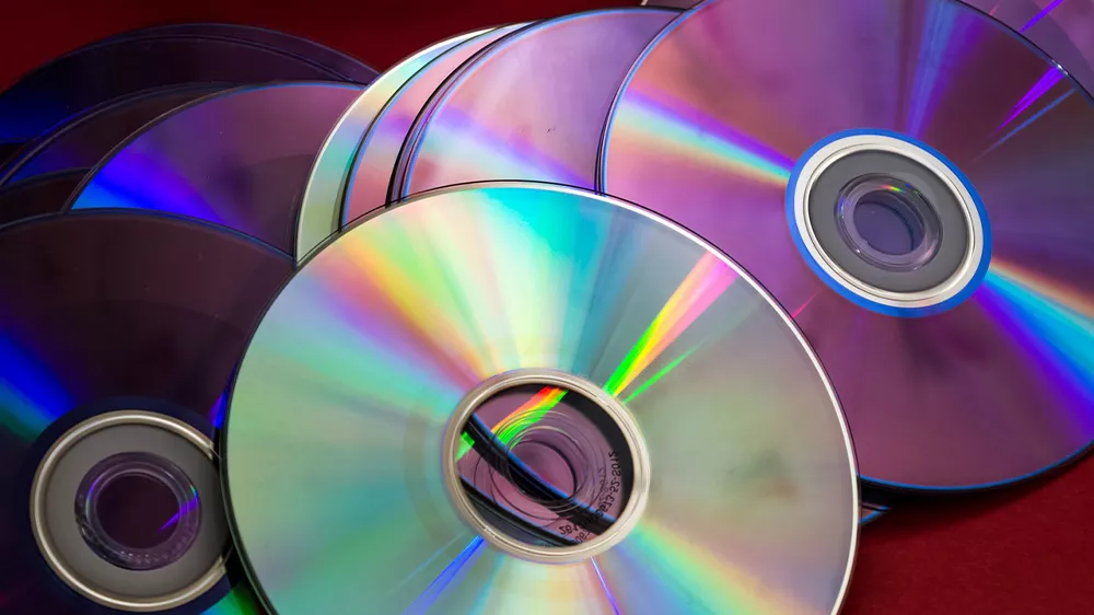 Přenosn&yacute; DVD přehr&aacute;vač SENCOR SPV 2920 BLACK