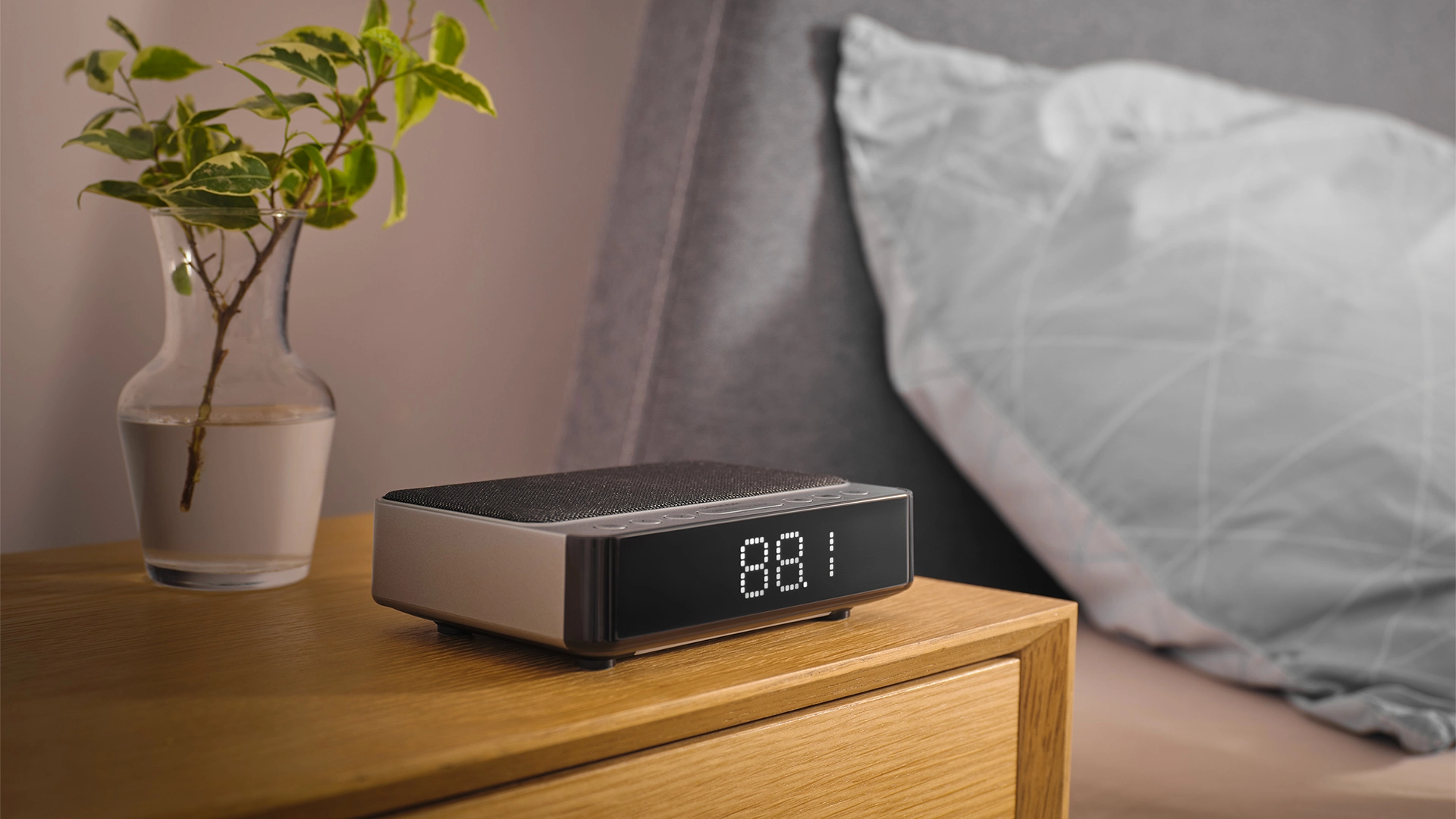 10 uložen&yacute;ch stanic