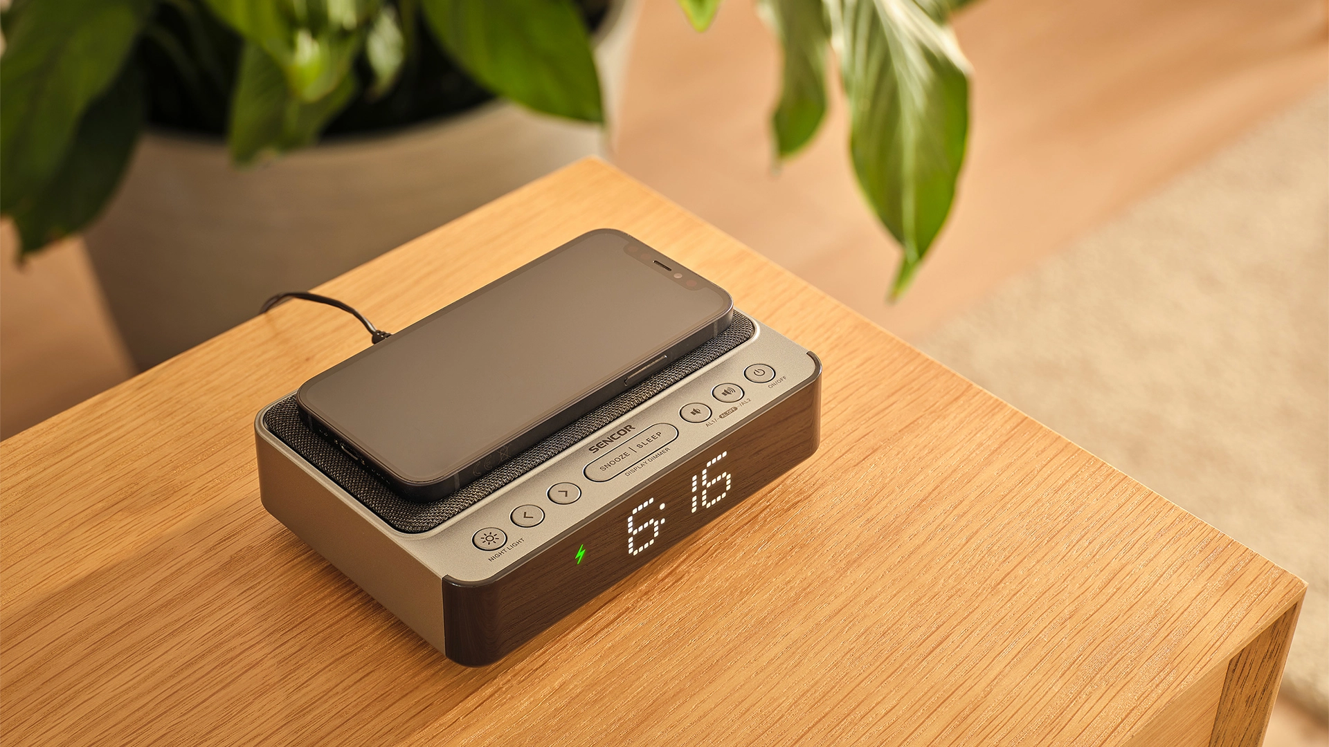 Bez kabelu nabije mobil