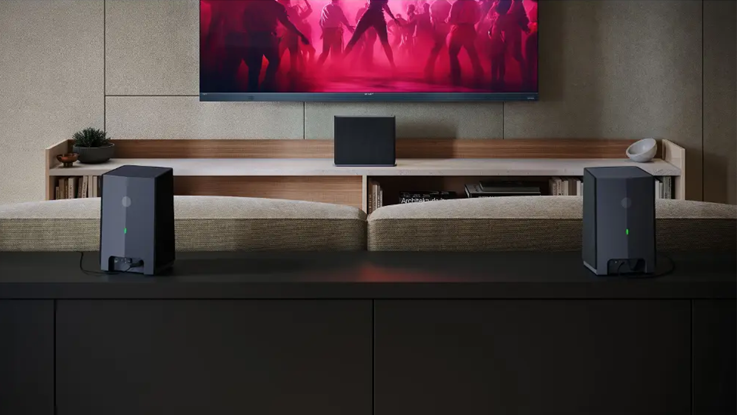 Reprosystém před TV s reproduktory