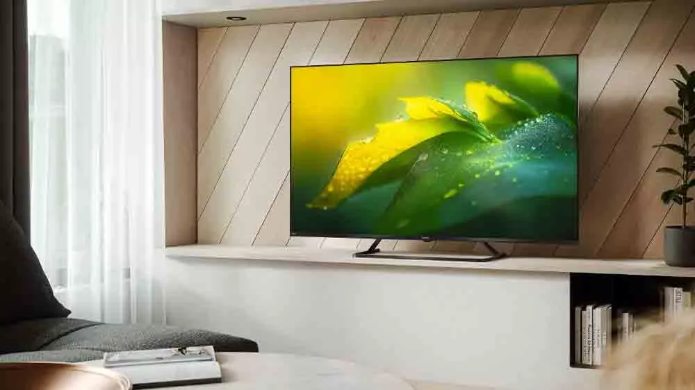 QLED televize Sharp 55HP6265E v interi&eacute;ru _02