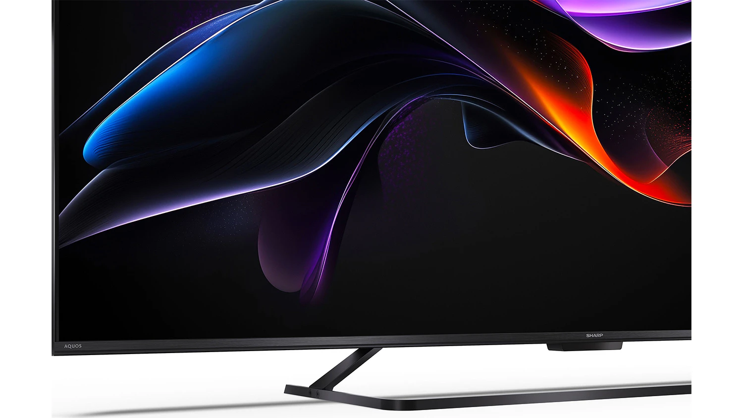 Detail na roh QLED televize Sharp 65HR7265E a její tenký rámeček