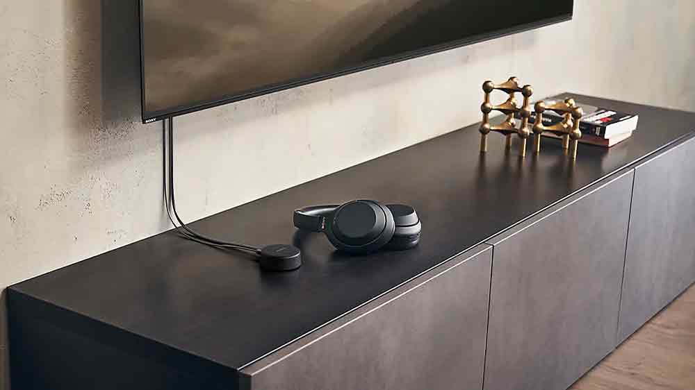 Bluetooth sluchátka Sony bílá WH CH720N_03