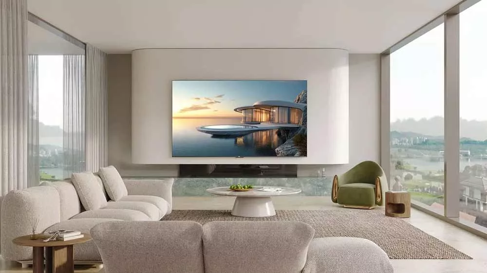 Televize TCL 55Q7C přidělan&aacute; na zeď v ob&yacute;v&aacute;ku_07