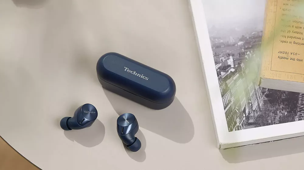 Bezdr&aacute;tov&aacute; sluch&aacute;tka Technics EAH-AZ60M2EA