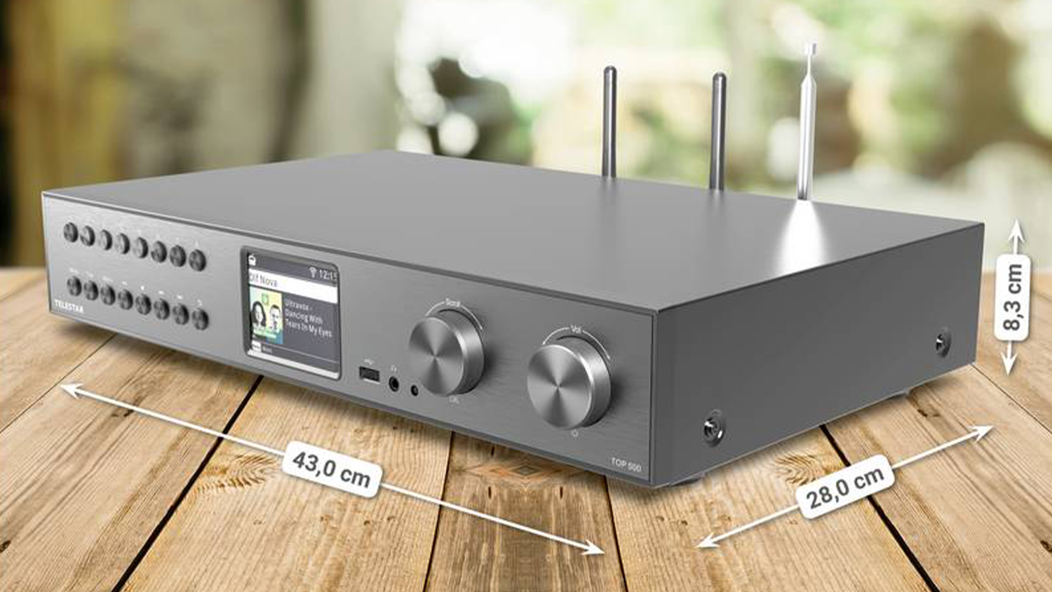 Hi-Fi tuner Telestar TOP500 na stole