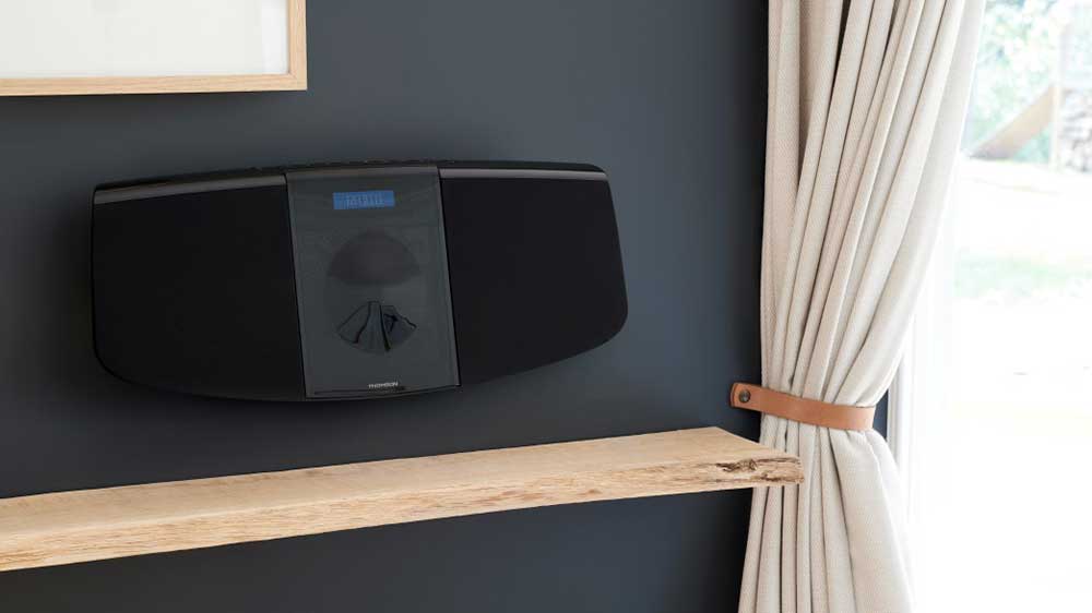 Mikrosystém Thomson MIC400BT s možností pověšení na zeď_03