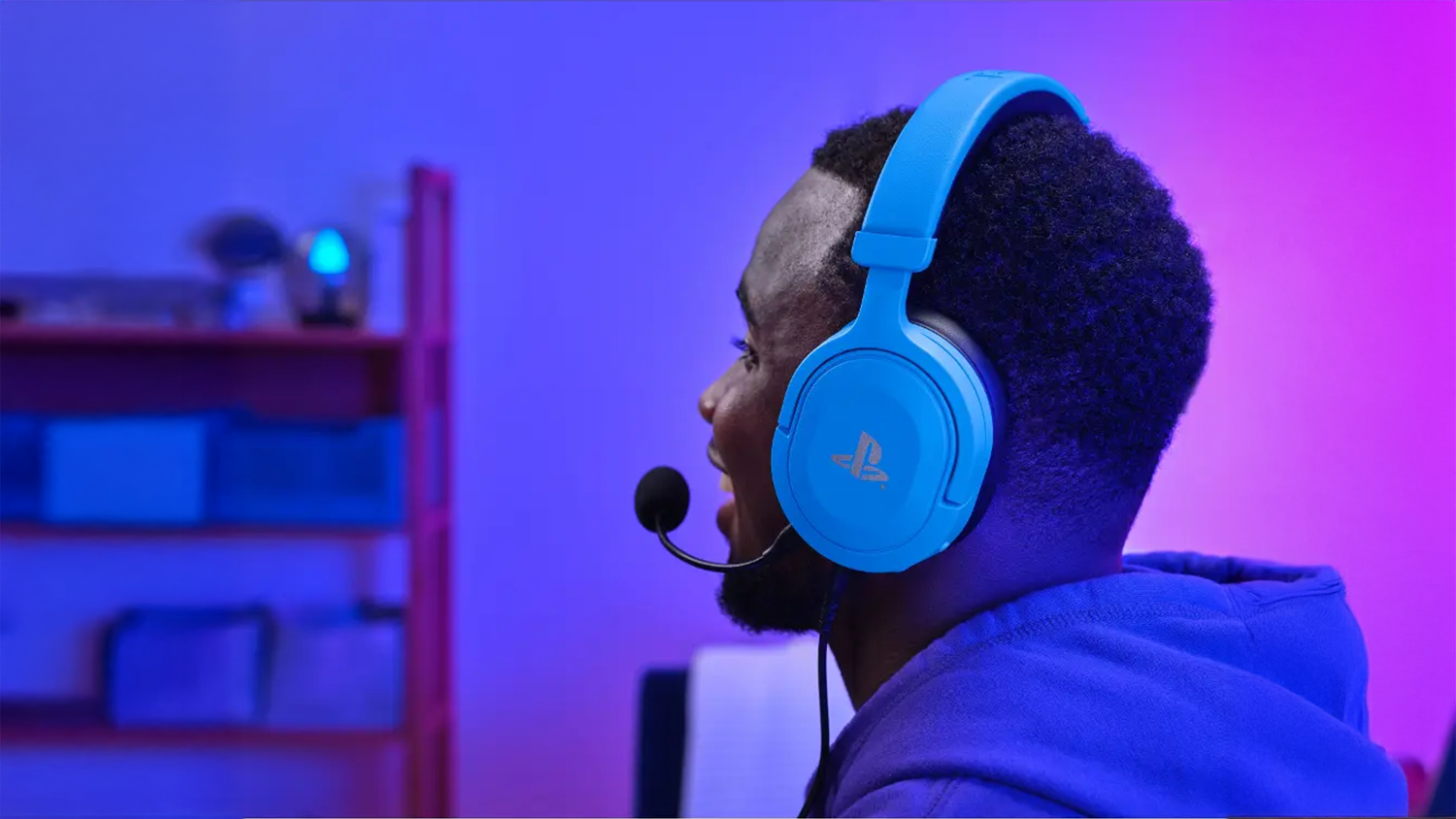 Hern&eacute; sl&uacute;chadl&aacute; Trust GXT 498P Forta PS5 na hlave