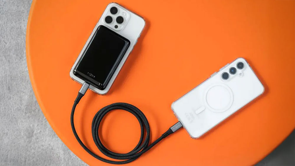 Nabíjení dvou zařízení s powerbankou FIXED_02