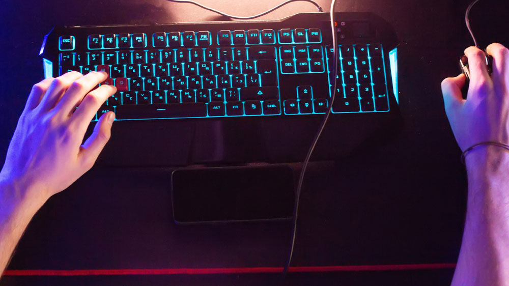 Drátová myš a klávesnice_03