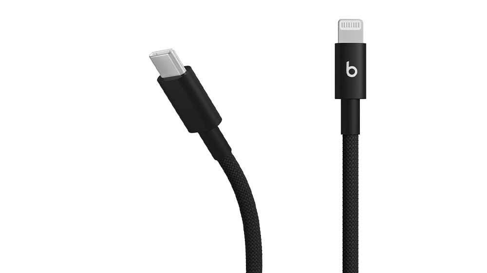 Opletený kabel Beats USB-C/ Lightning 20cm, černý_01