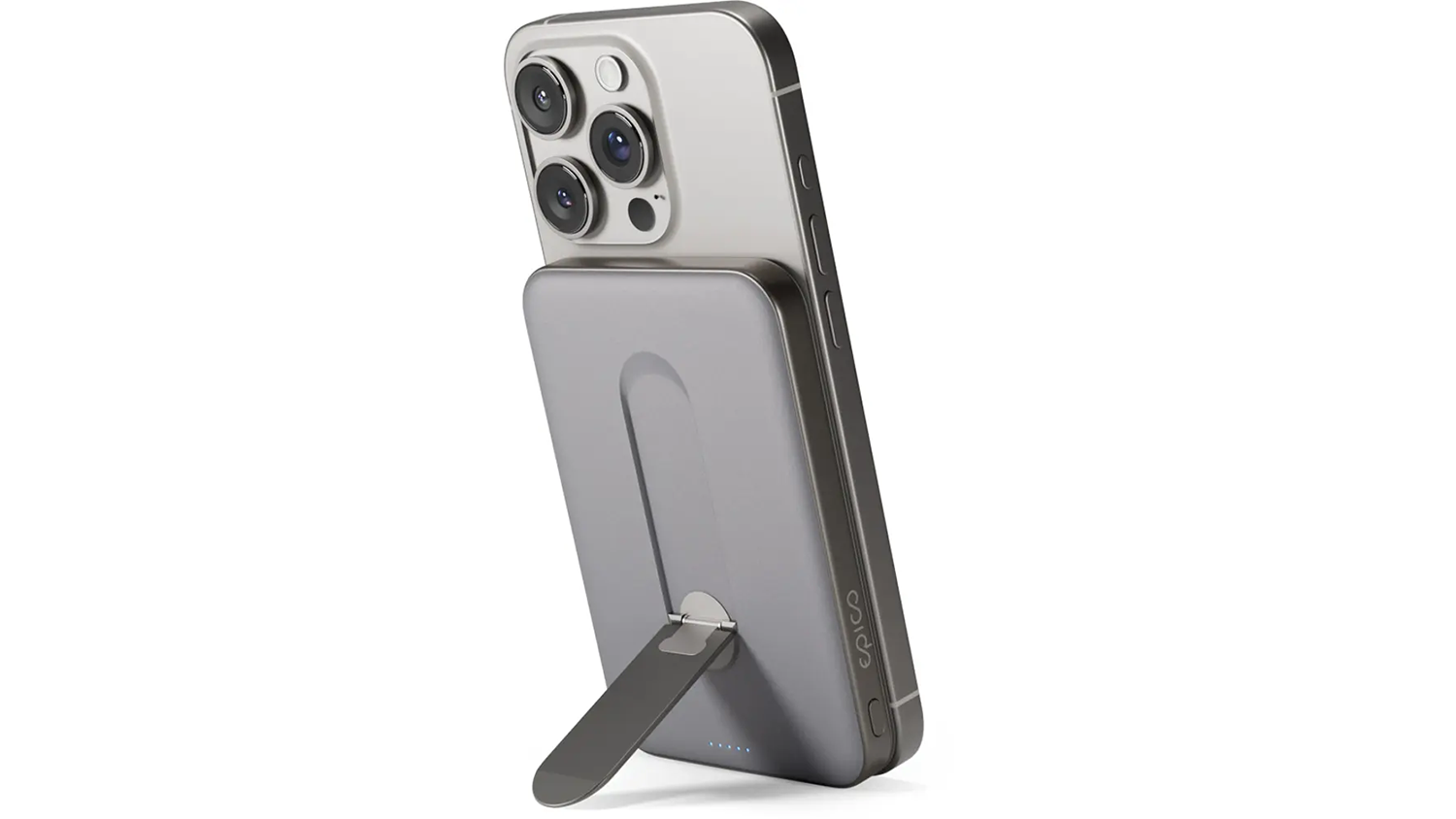Powerbanka Epico UltraPack Qi2 s mobiln&iacute;m telefonem