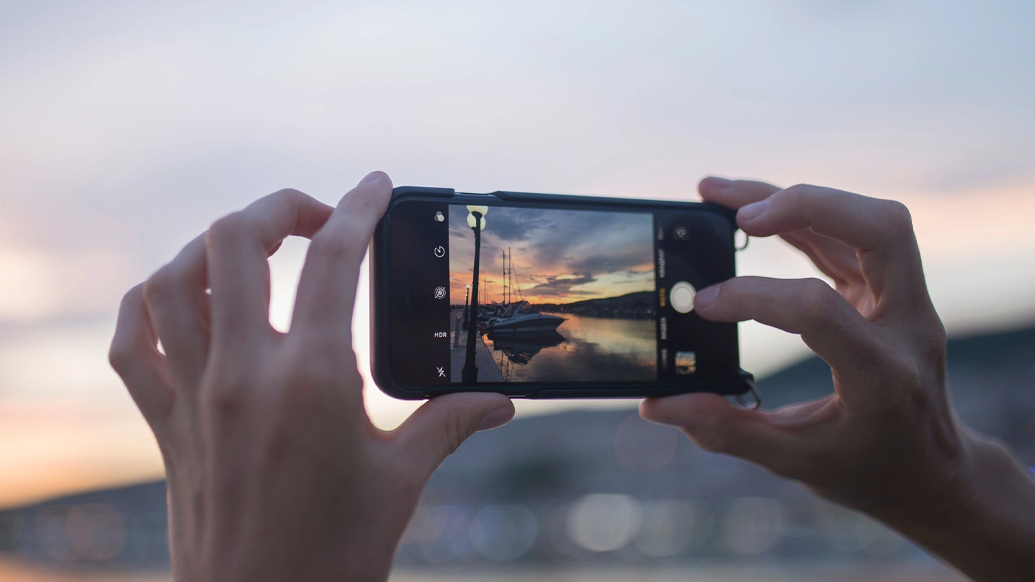 Pořizov&aacute;n&iacute; fotografie na telefon